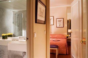 Galileo Champs Elysees Hotel