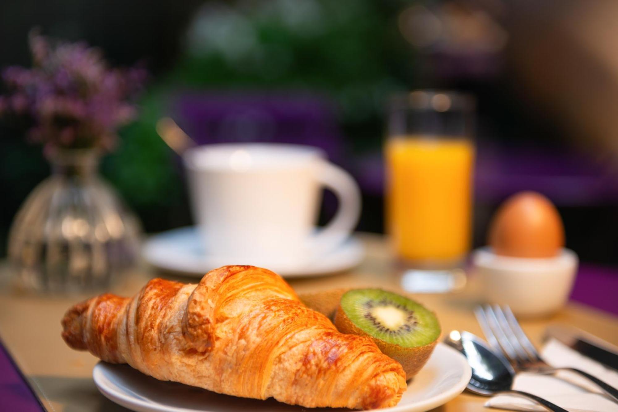 Galileo Champs Elysees Paris