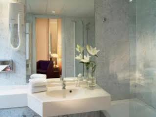 Galileo Champs Elysees